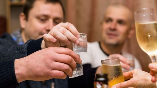 Zaczynają  sprzedaż alkoholu w sieci. Przekroczono kolejną barierę