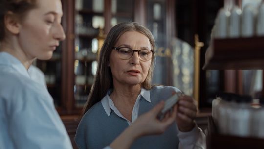 Apteki znikają w wielu miejscach Polski. Wydatki na leki biją rekordy