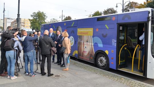 Autobus Dziecięcego Telefonu Zaufania już jeździ