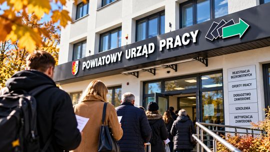 Ponad 40 proc. bezrobotnych szuka tylko ubezpieczenia. Rynek pracy i nowe dane ministerstwa