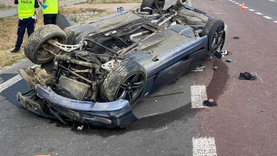 BMW jechał za szybko. 4 osoby znalazły się w szpitalu