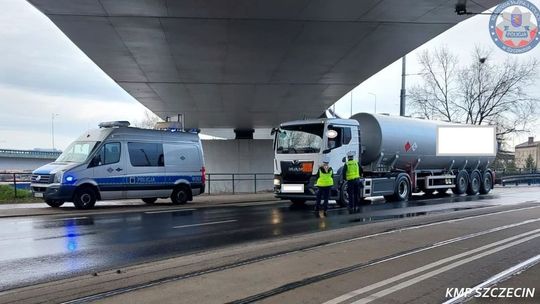 Bomba na kółkach. Miał promil i kierował cysterną