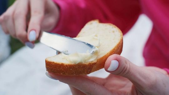 Ceny masła idą znacznie w górę. Szykują się kolejne podwyżki