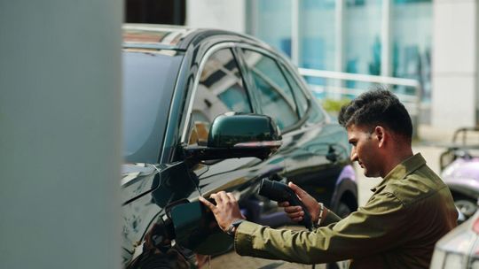 Aż 10 procent aut osobowych rejestrowanych w Polsce to elektryki Aż 10 procent aut osobowych rejestrowanych w Polsce to elektryki