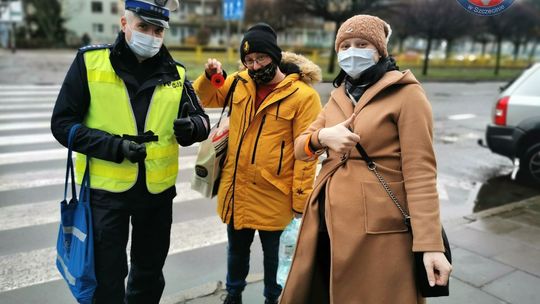 Dwa wypadki z udziałem pieszych. Akcja odblaskowa szczecińskiej drogówki