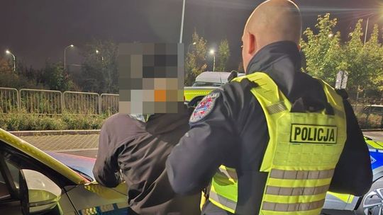 Dynamiczny pościg policji. Motocyklista uciekał przed drogówką, bo nie miał prawa jazdy