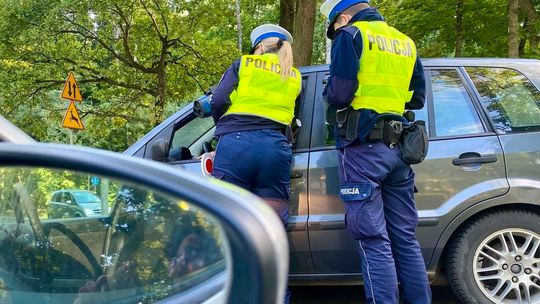 Jechała za szybko. Alkomat wykazał, że także pod wpływem alkoholu