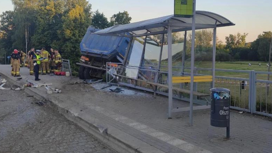 Ukarany za taranowanie samochodów. Alkohol zaprowadził go do więzienia