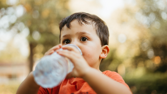 Kaucja sobie, a my sobie? To się nie opłaca naszej kieszeni