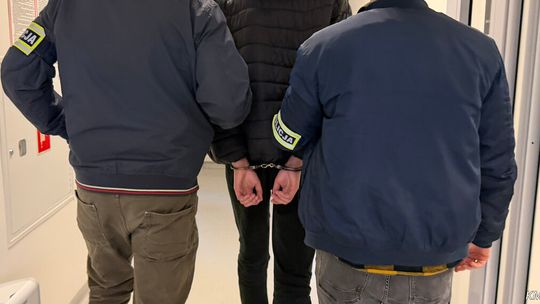 „Kreatywny” pracownik sieci handlowej. Szczecińska policja rozbiła oszukańczy proceder „Kreatywny” pracownik sieci handlowej. Szczecińska policja rozbiła oszukańczy proceder