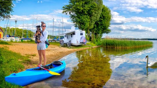 Tania majówka 2026. Gdzie wyjechać na krótki weekend i ile to kosztuje