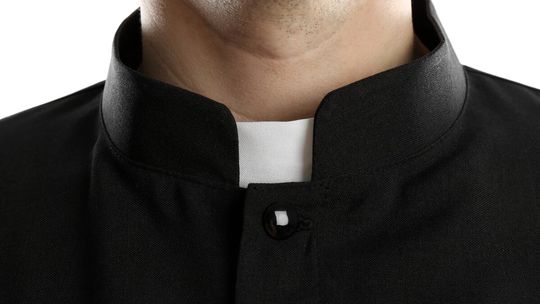 Sąd wypuścił duchownego z aresztu. Prokuratura zaskarżyła decyzję