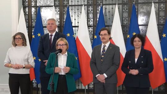 Lewica chce ratować ochronę zdrowia podatkiem tłuszczowym Lewica chce ratować ochronę zdrowia podatkiem tłuszczowym