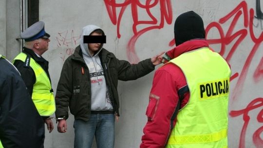 Malował na wiadukcie graffiti. Wpadł na gorącym uczynku