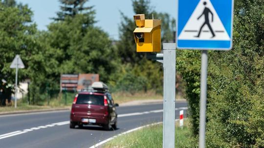 Czy racjonalne jest karanie za przekroczenie dozwolonej prędkości nawet o 1 km/h