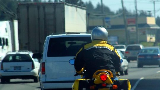 Motocykliści wjadą na buspasy. Taką zdecydowali posłowie