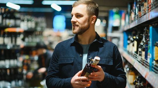 Większość z nas nigdy nie kupiła alkoholu na stacjach paliw