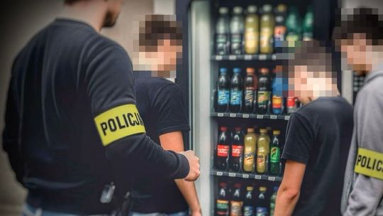 Nastolatkowie wpadli na gorącym uczynku