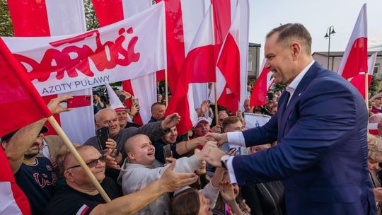 Karol Nawrocki i prostytutki? Czy te informacje zaważą na wyniku wyborczym?
