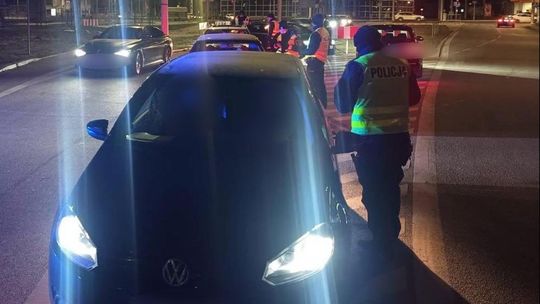 Nie zabrakło skrajnej nieodpowiedzialności kierowców Nie zabrakło skrajnej nieodpowiedzialności kierowców