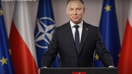 Czy prezydent szykuje się na przegraną PiS? Z wielkiej chmury mały deszcz