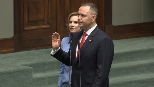 Nowy prezydent Polski Karol Nawrocki złożył przysięgę. Zakreślił swój program