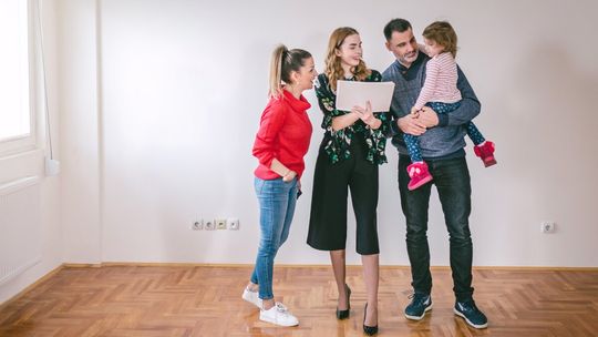 Jak pokolenie 20- i 30-latków zmienia rynek mieszkań? Nowe mieszkanie to większe możliwości