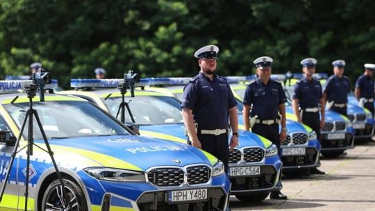 Policja dysponuje autami marki BMW. Kierowcy nie mają łatwo