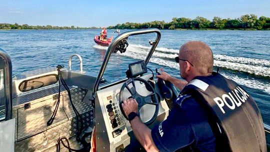 Nietrzeźwa młoda kobieta omal nie utonęła