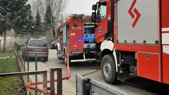 Pożar w strefie domków jednorodzinnych