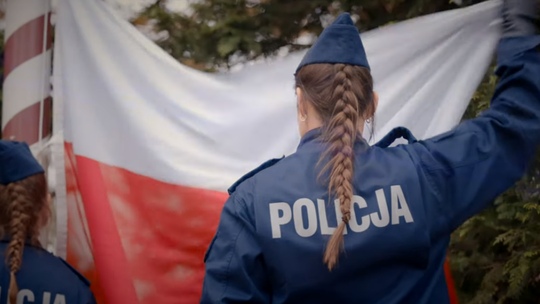 Właśnie tak rekrutują do Policji. Zobacz film