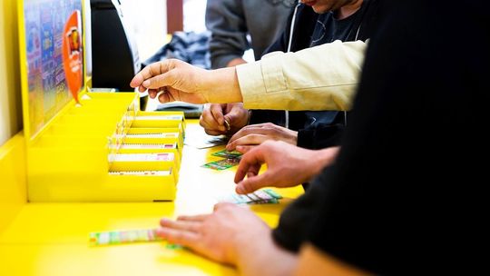W Lotto sprzedaż zakładów nakręcała podwyżka. A podwyżki nie było