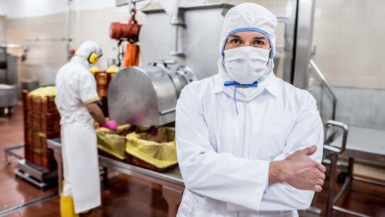 Średnia wieku pracowników zatrudnionych w Polsce jest coraz wyższa Średnia wieku pracowników zatrudnionych w Polsce jest coraz wyższa