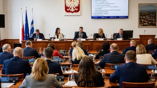 Dzień Samorządu Terytorialnego. Dlaczego polska decentralizacja wciąż działa na pół gwizdka Dzień Samorządu Terytorialnego. Dlaczego polska decentralizacja wciąż działa na pół gwizdka