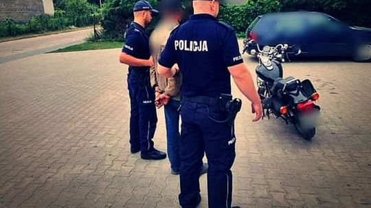 Szalał motocyklem po mieście. Kolejny raz