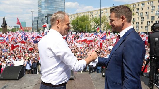 Szczecinianie na Wielkim Marszu Patriotów. Pojechali poprzeć kandydata Rafała Trzaskowskiego [FOTO]