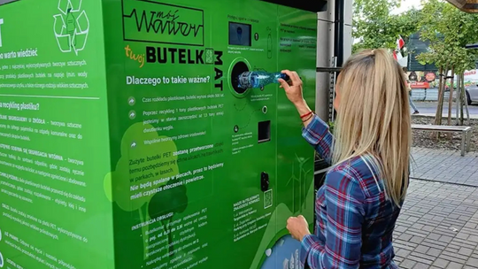 To zrobimy, gdy butelkomat zwróci mu butelkę. Są badania