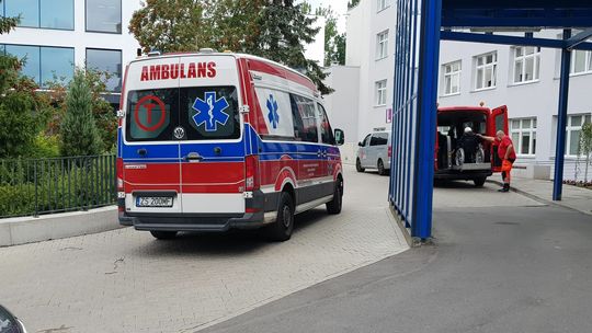 Wciąż bardzo dużo nowych zakażeń koronawirusem każdego dnia