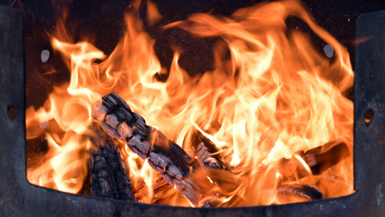 Węgiel nadal ważnym źródłem ciepła, ale prąd wskoczył już na podium