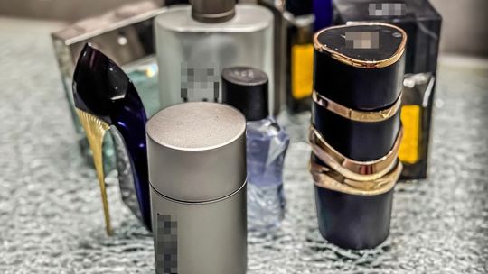 Wpadł seryjny złodziej perfum. Łup wart tysiące złotych Wpadł seryjny złodziej perfum. Łup wart tysiące złotych