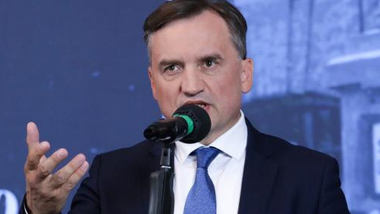 Wydało się, że Ziobro dostał azyl na Węgrzech. Rozpoczęła się polityczna burza