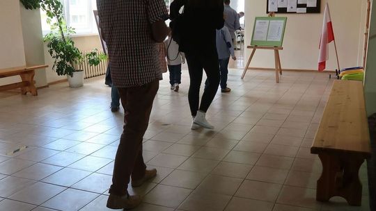 Tragedia w lokalu wyborczym. Zmarła starsza osoba, która przyszła głosować