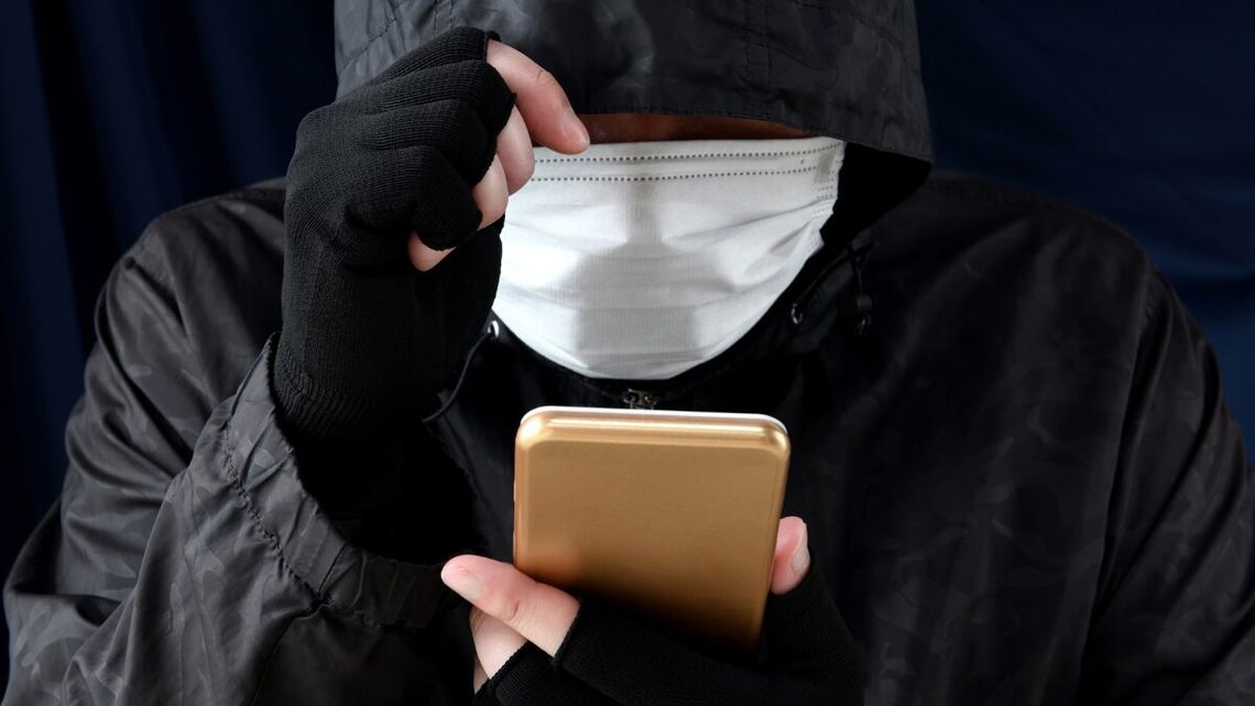 Jak cyberoszuści drenują nasze portfele i niszczą poczucie spokoju