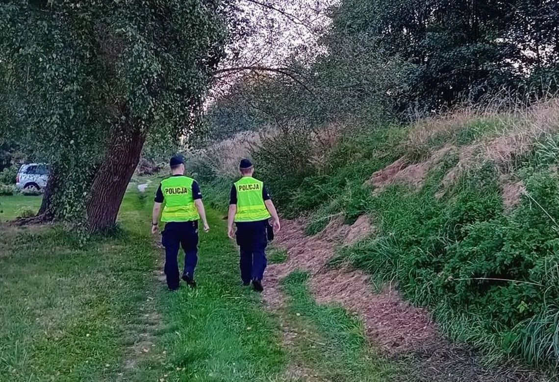 Dostali 500 zł mandatu za poruszanie się po nadodrzańskich wałach. Powodziowe obostrzenia