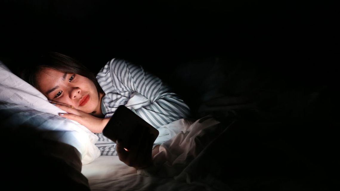 Dzieci w sieci znajdują erotykę, TikToka i Facebooka. A potem problemy