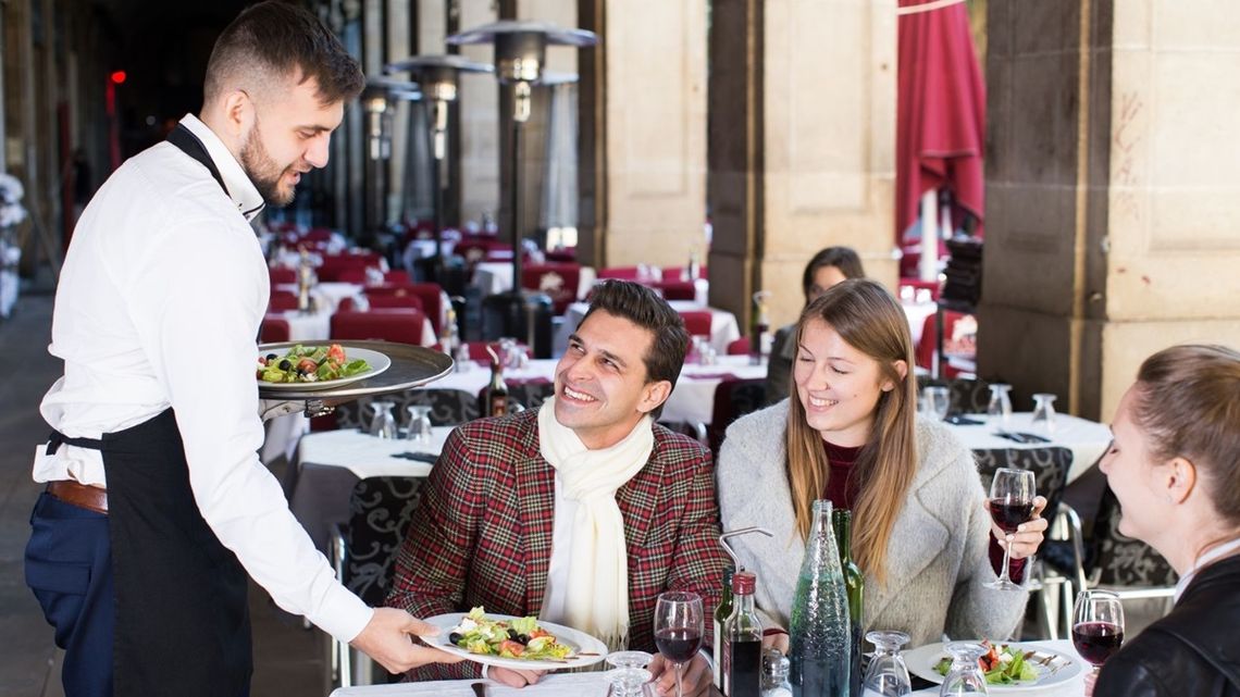 Klienci z własnymi naczyniami do restauracji?