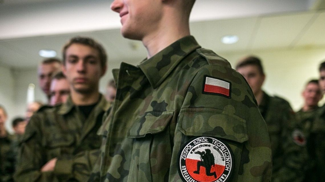 Nowe Oddziały Przygotowania Wojskowego. Sprawdź jak dostać się do klas mundurowych w nowym roku szkolnym Nowe Oddziały Przygotowania Wojskowego. Sprawdź jak dostać się do klas mundurowych w nowym roku szkolnym