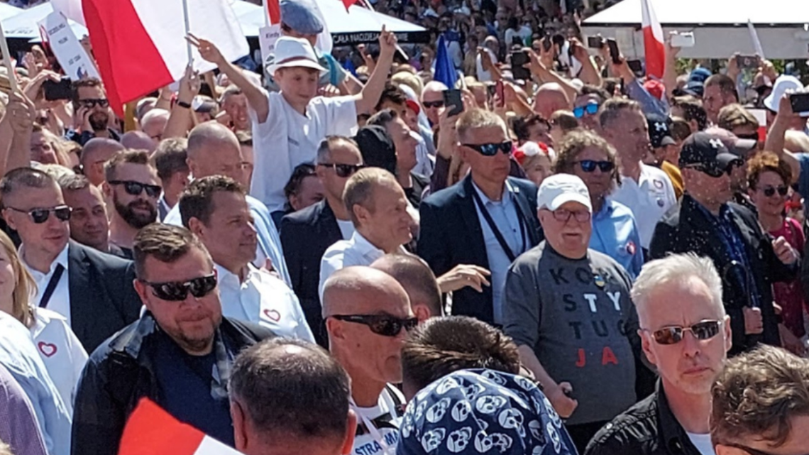 KO wystrzeliła, PiS na drugim miejscu. Jest nowy sondaż poparcia KO wystrzeliła, PiS na drugim miejscu. Jest nowy sondaż poparcia