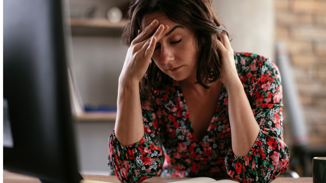 Kryzysy psychiczne dotykają wielu w pracy. Gdzie balans?