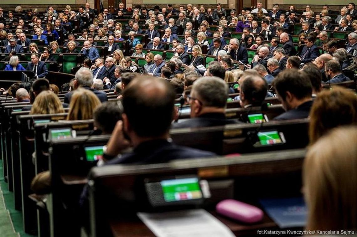 Kto nie przychodzi do pracy? Posła PiS na posiedzeniach Sejmu nie zobaczysz